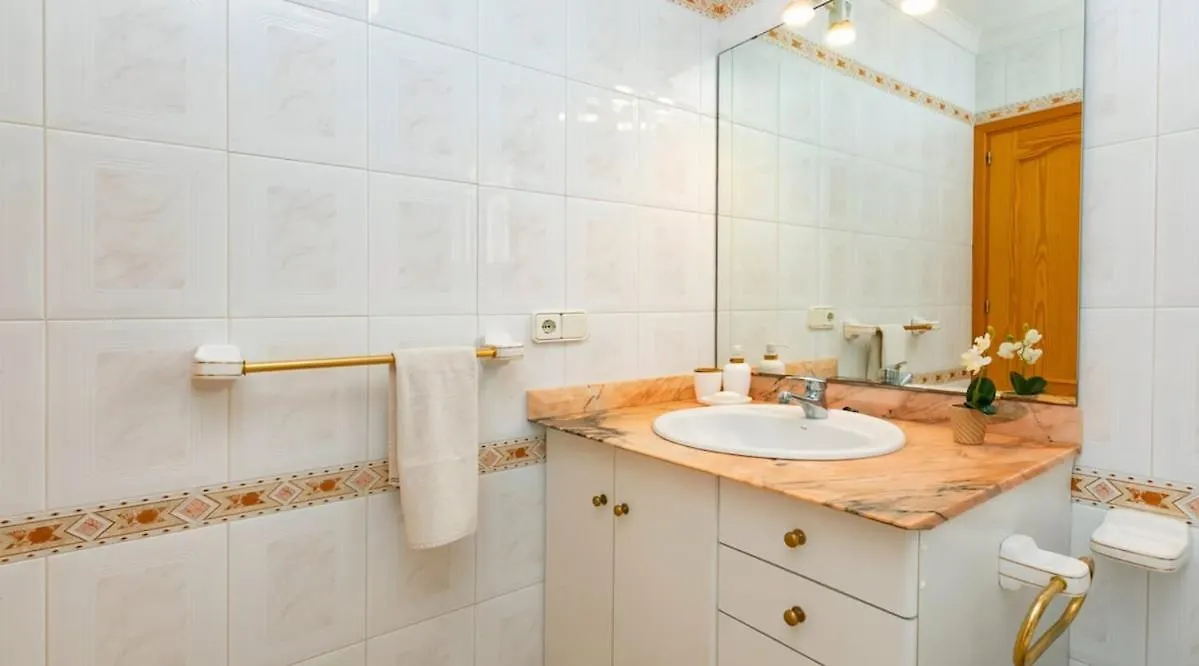 Can Damia Ibiza San José 0*,